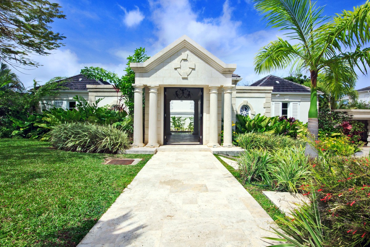 Buitenruimte, grote ruime open ruimte, luxe golf villa, royal westmoreland Barbados, 8 personen
